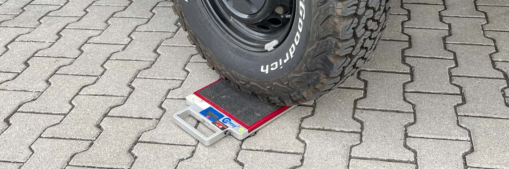 Weighing a motorhome or camper on my vehicle scale