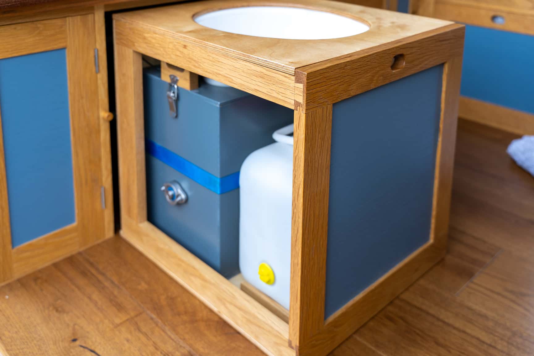 Individuell angefertige Komposttoilette